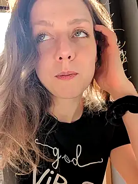 Eveline Beauty Kitty online show from 1, 5, 2026