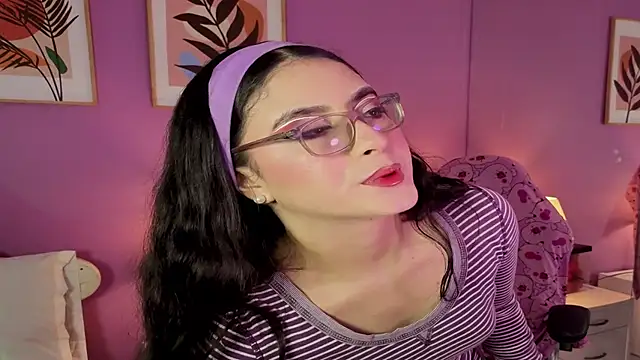 LiLLiAnderson online show from 25, 9, 2025