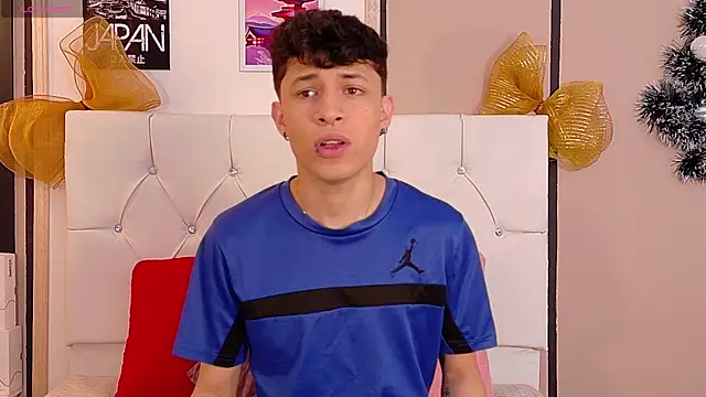 Axel  Evans online show from 5, 12, 2025