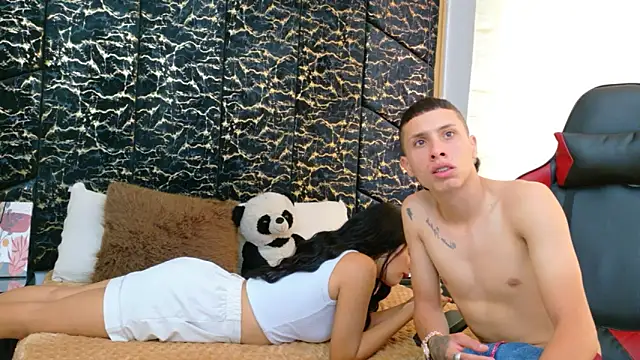 Snapshot of CattyANDnicky chatting on 10, 9, 2025 CattyANDnicky online show from 10, 9, 2025