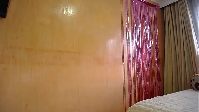 Snapshot of miss_lilieth chatting on 25, 7, 2026 miss lilieth online show from 25, 7, 2026