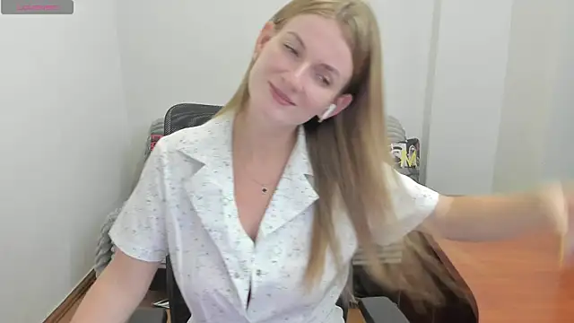 Alisha Skyes online show from 3, 8, 2026