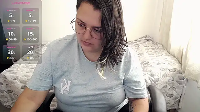 Snapshot of bl3ak_1 chatting on 10, 9, 2025 bl3ak 1 online show from 10, 9, 2025