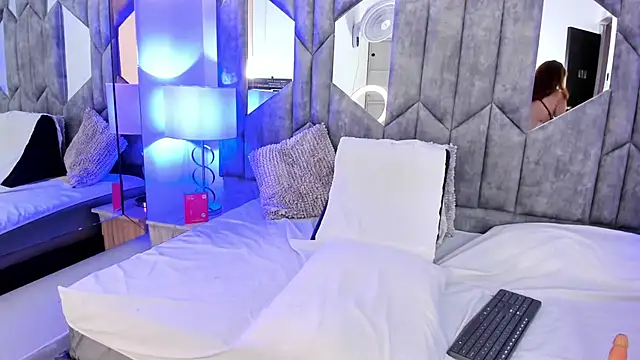 BestLadyMature online show from 1, 10, 2025