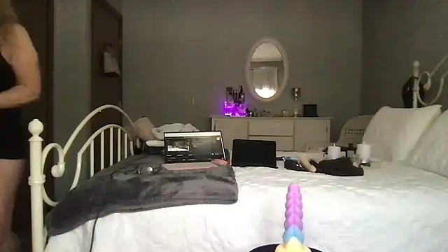 Snapshot of milf-Lacey chatting on 1, 2, 2026 milf-Lacey online show from 1, 2, 2026