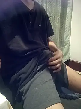 Snapshot of zebba12 chatting on 23, 10, 2025 zebba12 online show from 23, 10, 2025