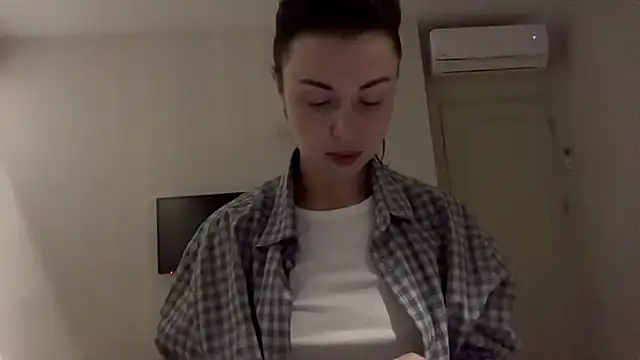 Gilin1 online show from 9, 10, 2025