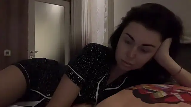 Gilin1 online show from 6, 11, 2025