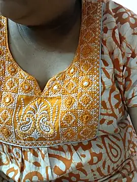 dhanshri143 online show from 3, 8, 2026