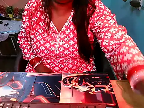 Snapshot of PREETI_BABY chatting on 8, 7, 2026 PREETI BABY online show from 8, 7, 2026