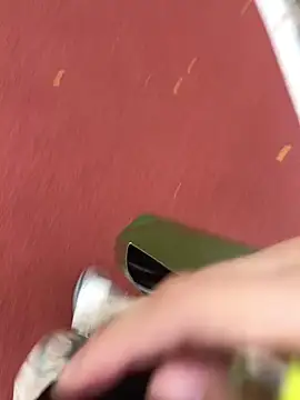 xinmeng-000 online show from 4, 10, 2025