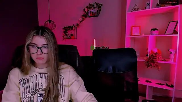 Snapshot of lissa_night chatting on 17, 3, 2026 lissa night online show from 17, 3, 2026