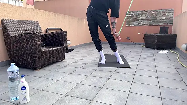 Snapshot of youngAlphaCouple chatting on 23, 3, 2026 youngAlphaCouple online show from 23, 3, 2026