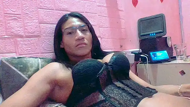 Kellye hotTs online show from 21, 4, 2026