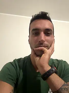 theitalianguy95 online show from 1, 12, 2025