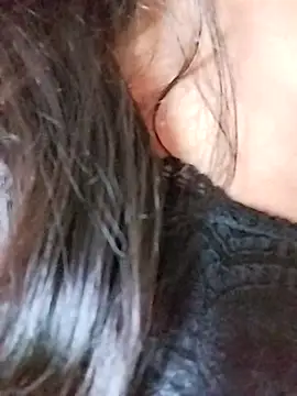 Snapshot of Ponds_beauty chatting on 10, 10, 2025 Ponds beauty online show from 10, 10, 2025