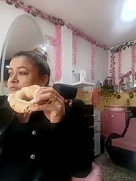 Asuna yuuky online show from 8, 3, 2026