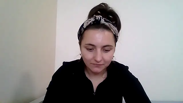 Snapshot of DInaraXRose chatting on 17, 10, 2025 DInaraXRose online show from 17, 10, 2025