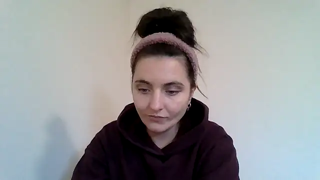 Snapshot of DInaraXRose chatting on 19, 11, 2025 DInaraXRose online show from 19, 11, 2025