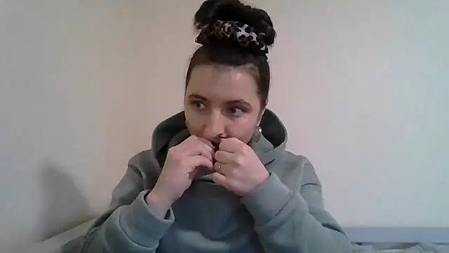 Snapshot of DInaraXRose chatting on 19, 1, 2026 DInaraXRose online show from 19, 1, 2026