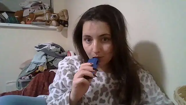 Snapshot of DInaraXRose chatting on 17, 2, 2026 DInaraXRose online show from 17, 2, 2026