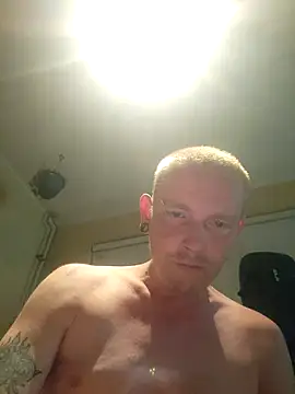 Snapshot of piercingpik chatting on 25, 6, 2026 piercingpik online show from 25, 6, 2026