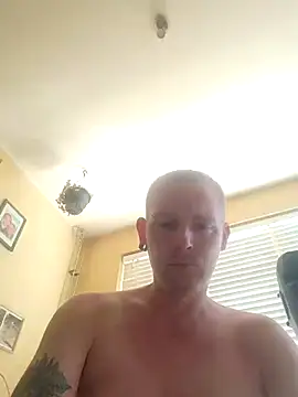 Snapshot of piercingpik chatting on 26, 6, 2026 piercingpik online show from 26, 6, 2026