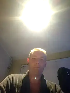 Snapshot of piercingpik chatting on 22, 7, 2026 piercingpik online show from 22, 7, 2026