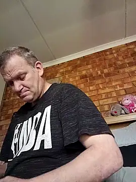 Snapshot of wallacelegend chatting on 20, 11, 2025 wallacelegend online show from 20, 11, 2025