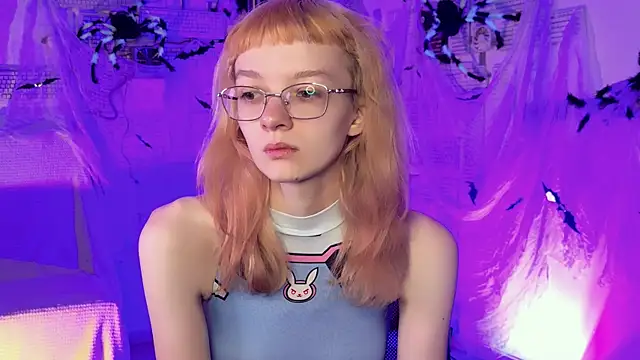 MollyJiggles online show from 24, 10, 2025
