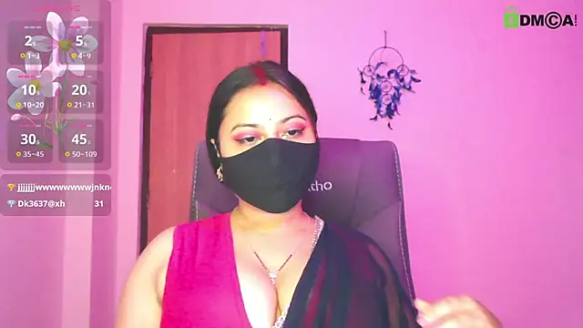 SassyWildCouple online show from 21, 7, 2026