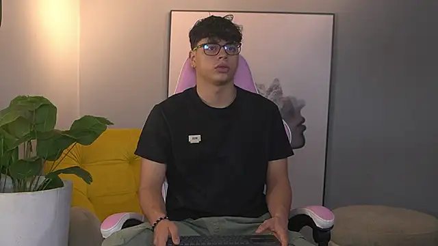 Ethan occonor online show from 8, 11, 2025