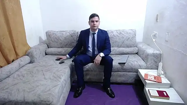 Victor Maitland online show from 4, 6, 2026