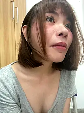 Snapshot of niuniu886 chatting on 24, 10, 2025 niuniu886 online show from 24, 10, 2025