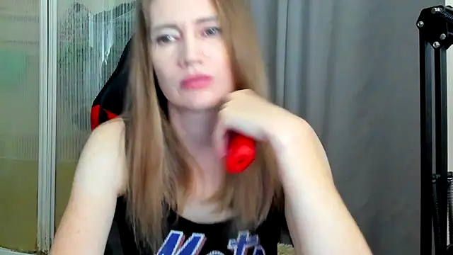 JessFoxxx online show from 2, 6, 2026