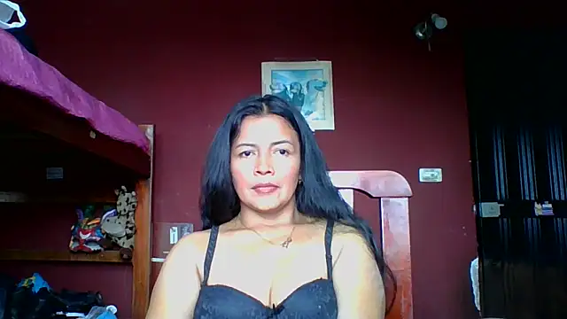 DianaOchoa  online show from 6, 10, 2025