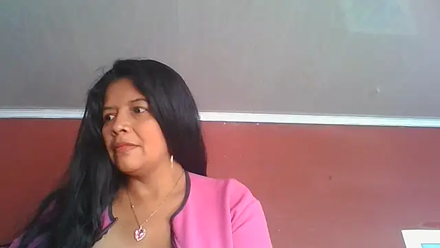 DianaOchoa  online show from 26, 6, 2026