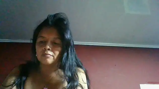 DianaOchoa  online show from 5, 7, 2026