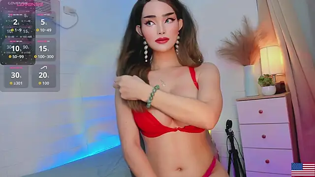 Queen Of all Media online show from 30, 4, 2026