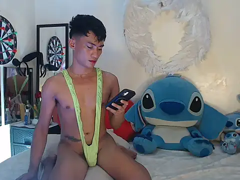 good boy in bed online show from 23, 10, 2025