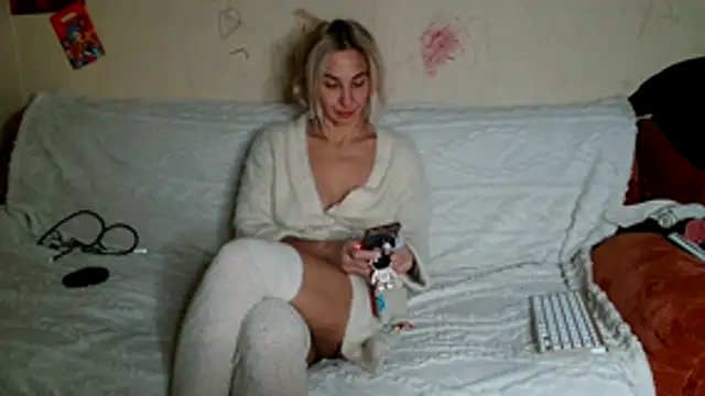 AsyaLulu online show from 28, 10, 2025