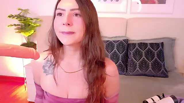 Heraa Piett online show from 10, 11, 2025