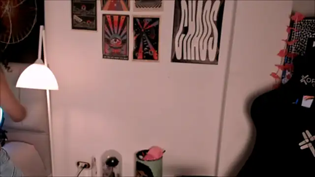 Snapshot of Nati____ chatting on 15, 10, 2025 Nati online show from 15, 10, 2025