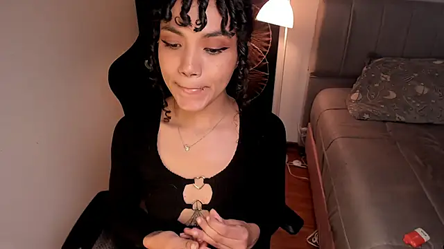 Snapshot of Nati____ chatting on 27, 10, 2025 Nati online show from 27, 10, 2025