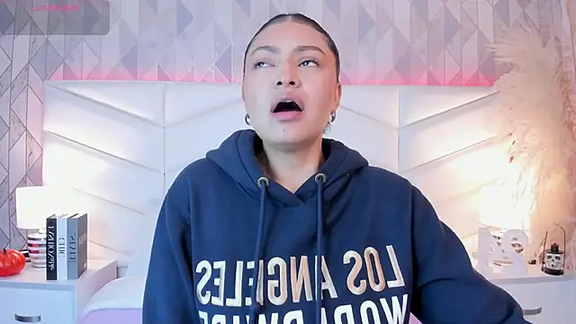 victoria   jonnes online show from 9, 10, 2025