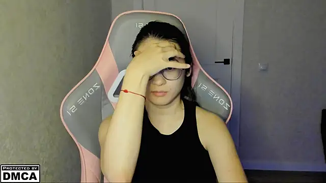 MeilideQian1 online show from 4, 11, 2025