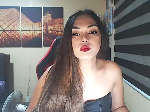 Snapshot of amorPOWERS21X chatting on 27, 11, 2025 amorPOWERS21X online show from 27, 11, 2025