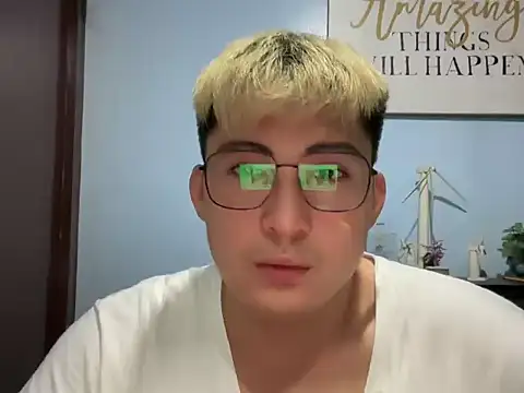 lovely jay online show from 7, 5, 2026