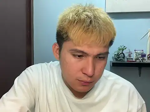 Snapshot of lovely_jay chatting on 6, 7, 2026 lovely jay online show from 6, 7, 2026
