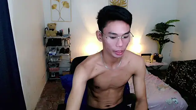 Snapshot of naughty_rence chatting on 26, 10, 2025 naughty rence online show from 26, 10, 2025